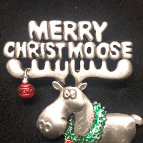 Vintage JJ Jonette Jewelry Silver Pewter Enamel Merry Christmoose Brooch Pin - Picture 3 of 6